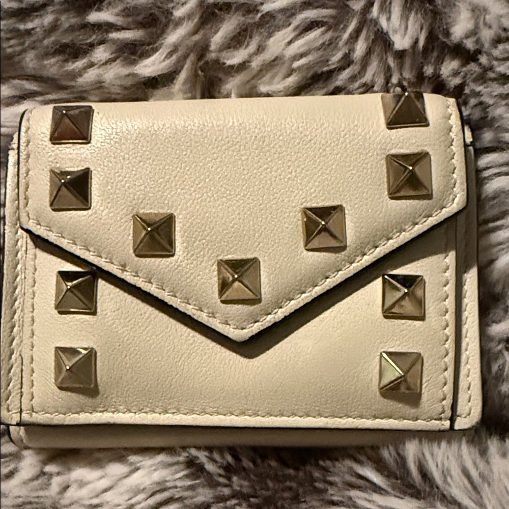 Valentino Garavani Studded Envelope Wallet - Cream Leather 🔥Rare🔥